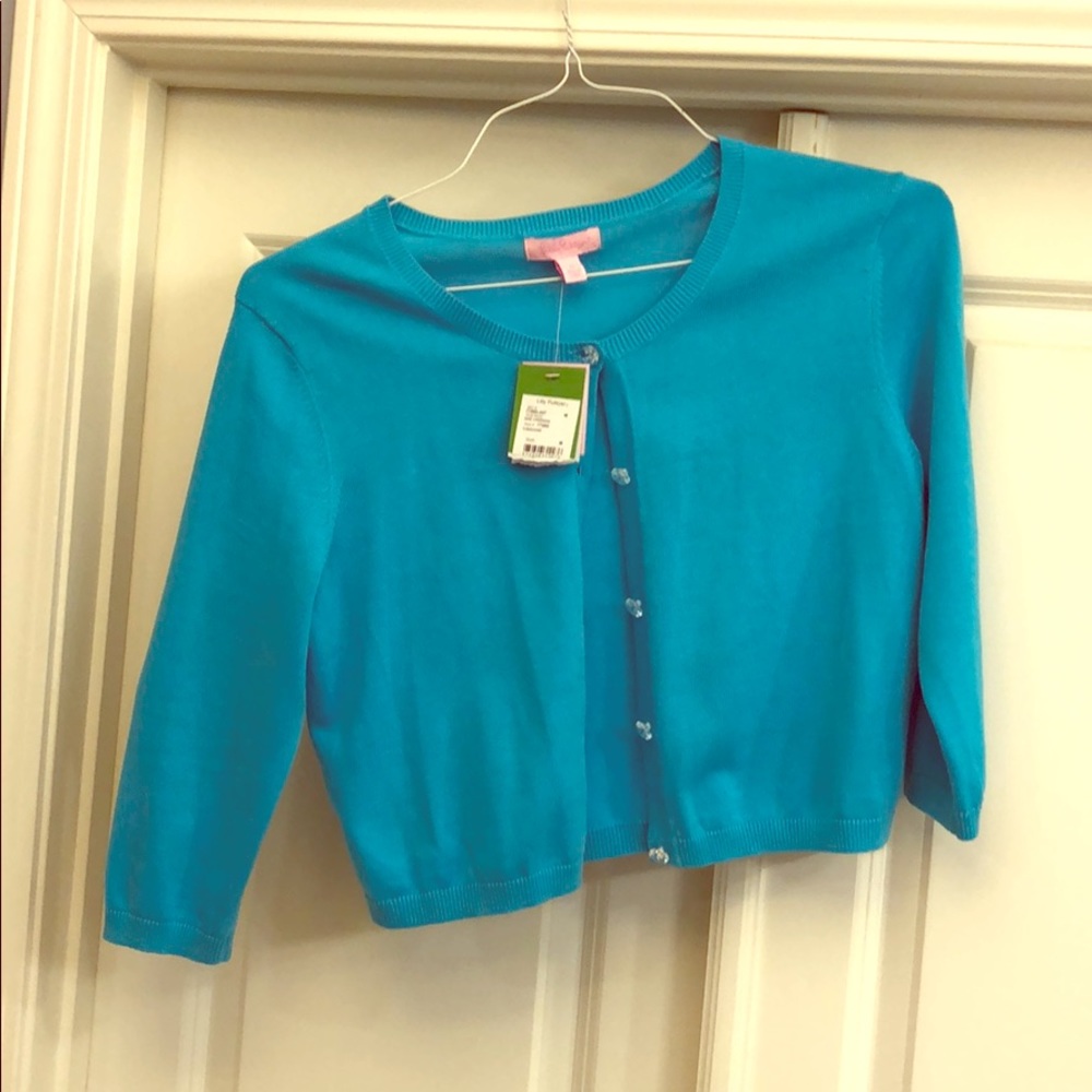 Lilly Pulitzer short light weight sweater